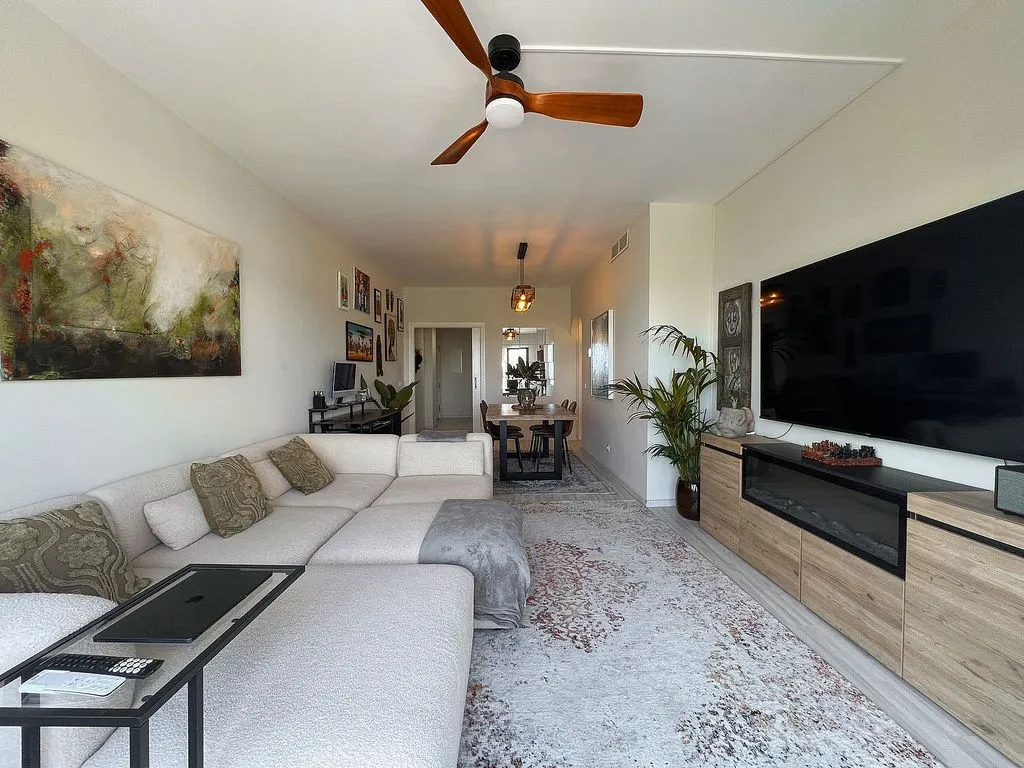 Elutuba - Apartment with Pool and Terrace in Alcaidesa Suites