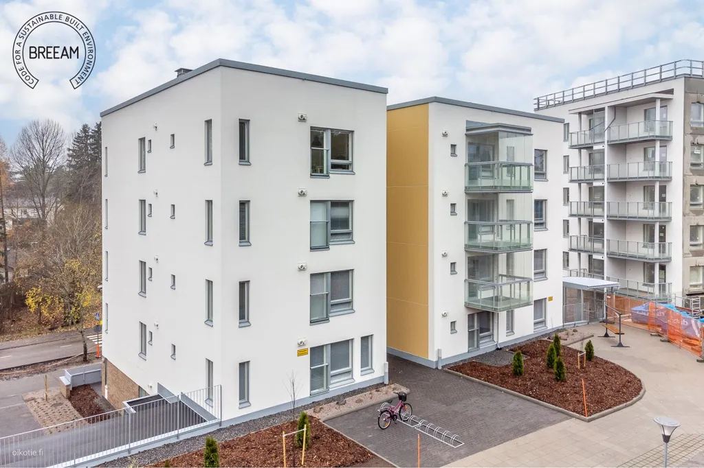 Välivaade - Modern Flat with Balcony in Espoo Nöykkiö
