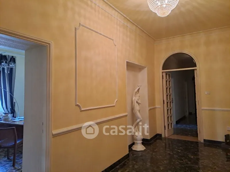 Esik - Spacious Apartment with Balcony in Cagliari