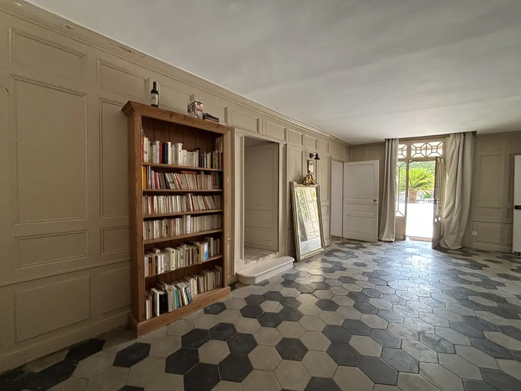 Elutuba - Historic Manor with Pool between Pézenas and Montpellier