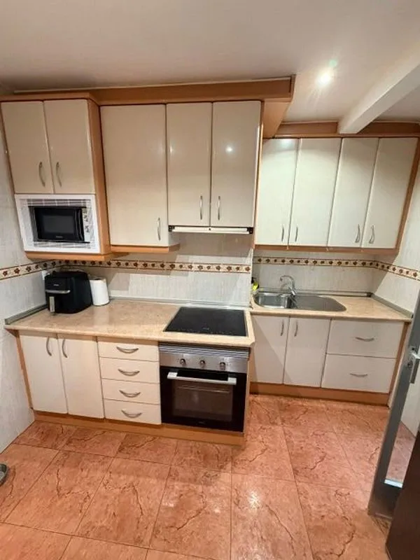 Cuisine - Flat with Terrace in El Naranjo, Fuenlabrada