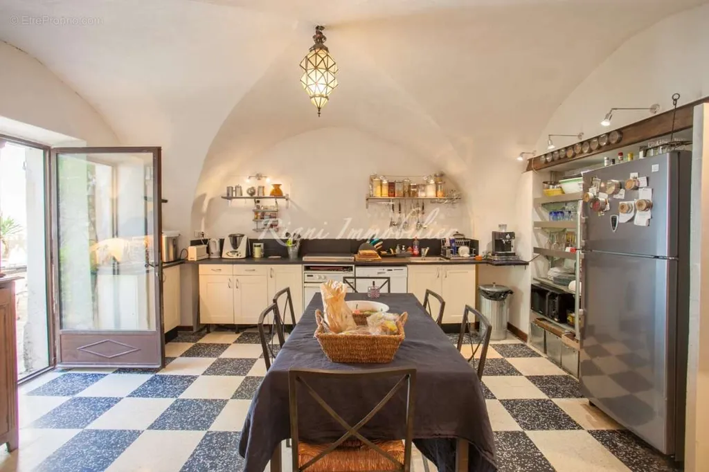 Cucina - Atypical Stone House with Pool in Menerbes