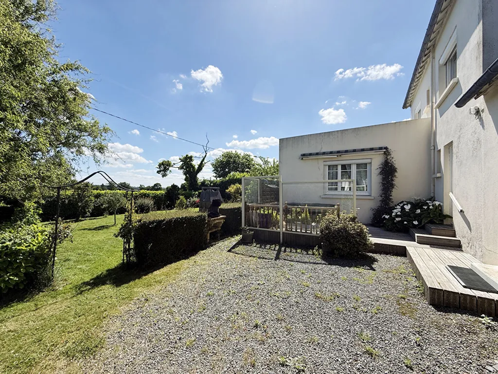 Aed - 1964 House with Garden in Plainet
