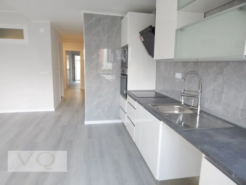 Cuisine - Renovated Flat with Solar Orientation in Oeiras