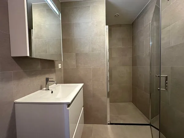 Salles de bain - Modern Apartment near Kurhaus, Scheveningen