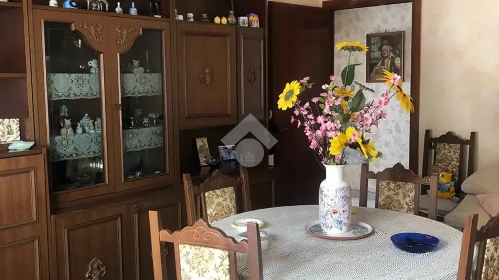 Söögituba - Spacious Apartment with Balcony in Marino