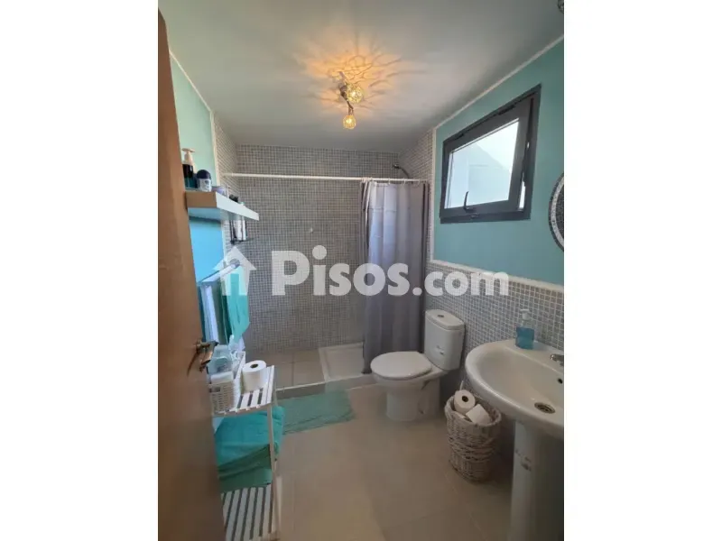 Bathrooms - Triplex with Panoramic Views in Caleta de Fuste