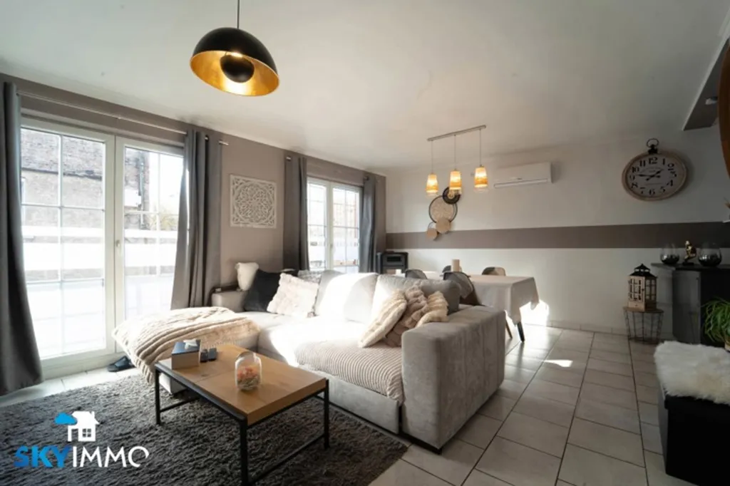 Soggiorno - Apartment with Terrace and Garage in Herstal