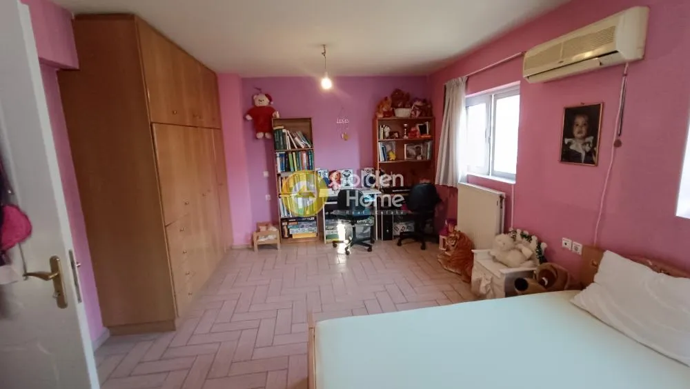 4-toaline korter asukohas GR
