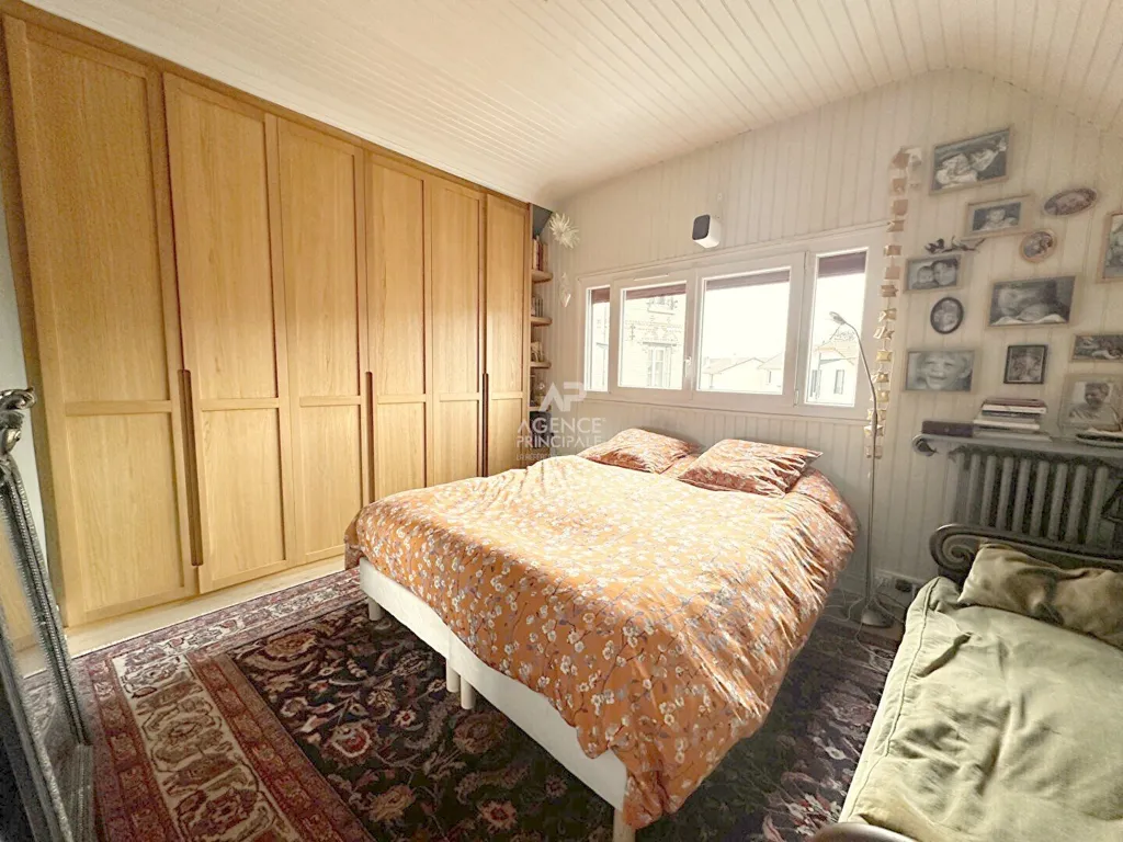 Camere da letto - Charming House with Terrace in Chaville Centre