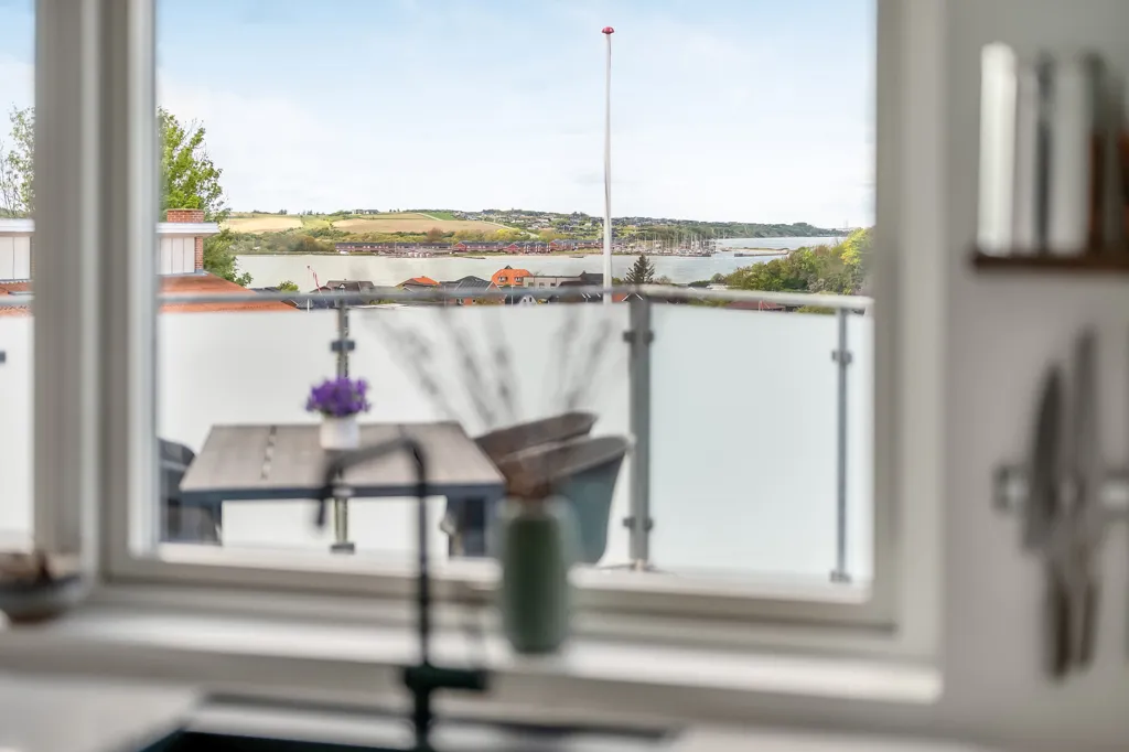 Balcone - Fenced Villa with Garden in Lemvig