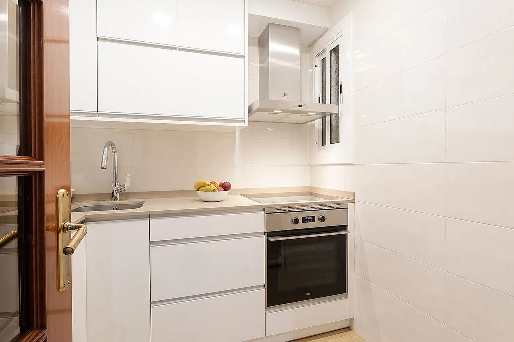 Cuisine - 3-Bedroom Apartment with Views in Barcelona