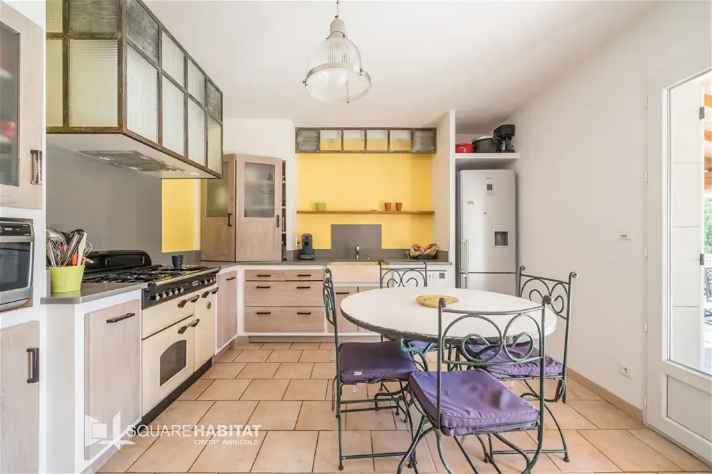 Cucina - Charming House with Pool in La Garde-Adhémar