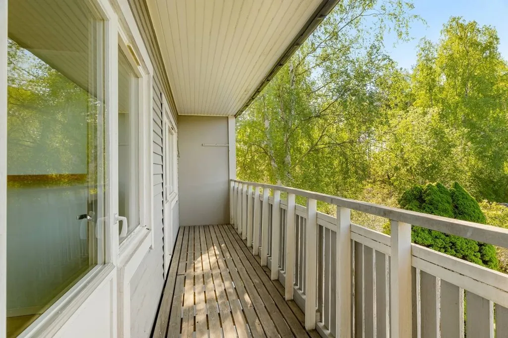 Balcon - Gable House with Garden in Viksjö