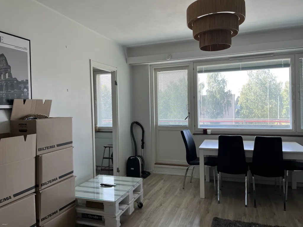 Söögituba - Spacious Studio with Balcony in Joensuu
