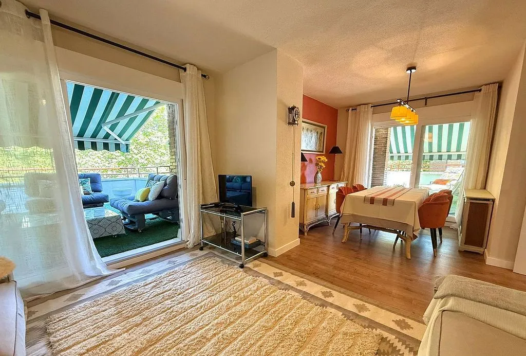Living Room - Penthouse with Pool in Talamanca de Jarama