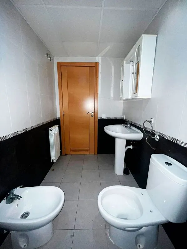 Vannitoad - Reformed Duplex with Balcony in Sobradiel
