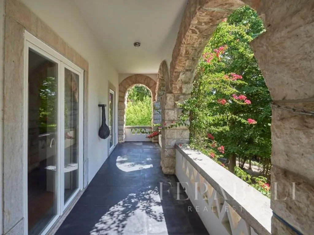 Terrasse - Luxury House with Pool in Estoril