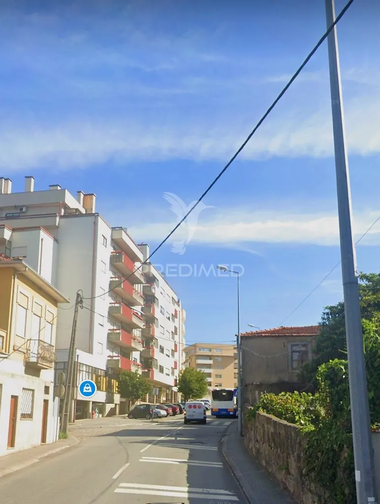 Välivaade - Buildable Plot with 9 Apartments near H.S. João