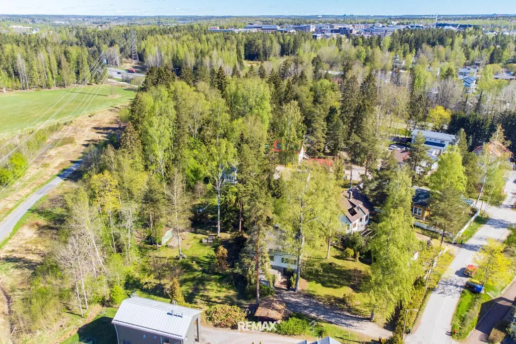 Vue aérienne - Building Plot with Park Access in Helsinki