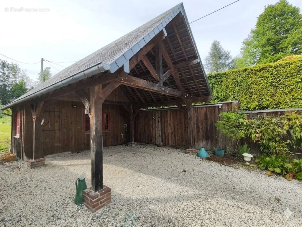 Garage - Maison avec Jardin Clos à 6 km de Lisieux