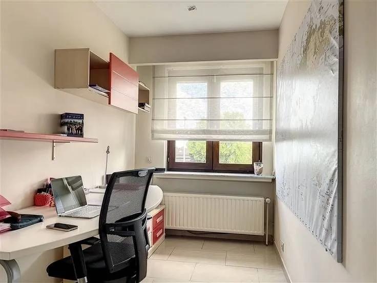 Maison 6 chambres à BE