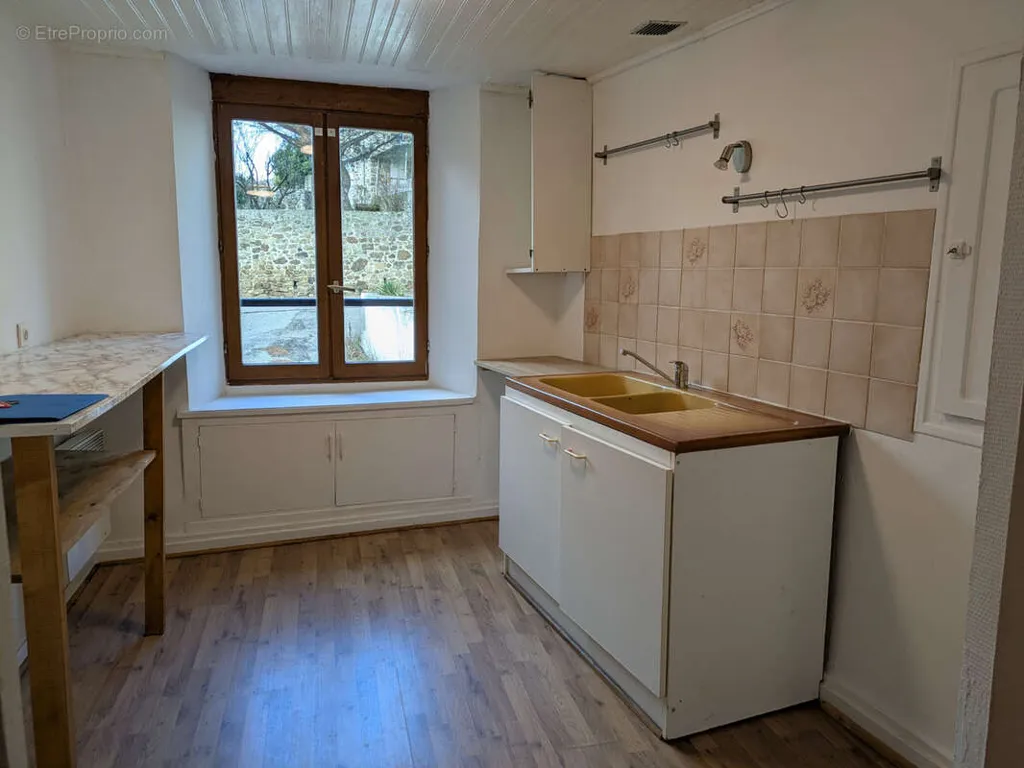 Cuisine - Maison 2 pièces à Davezieux