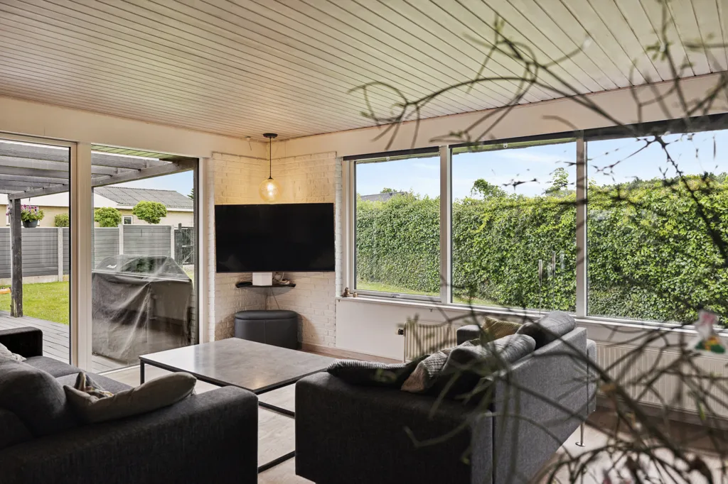 Terrace - Maintained Family Villa in Viborg