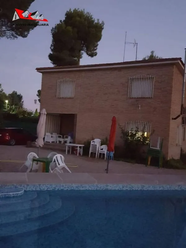 Piscina - Chalet with Pool in Santa Teresa