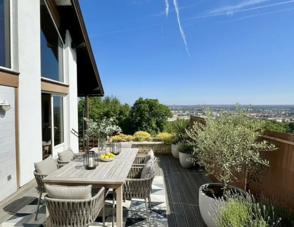 Terrass - Contemporary Home with Panoramic View in Vienna South