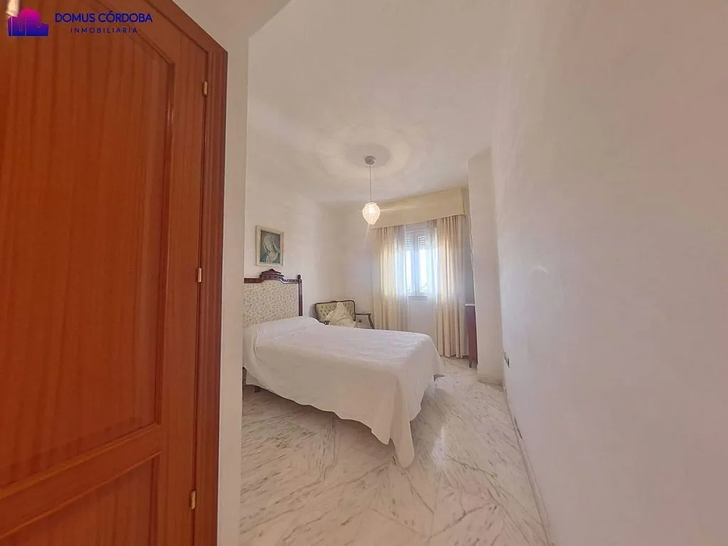 Chambres - Modern Flat with Garage in Ciudad Jardín