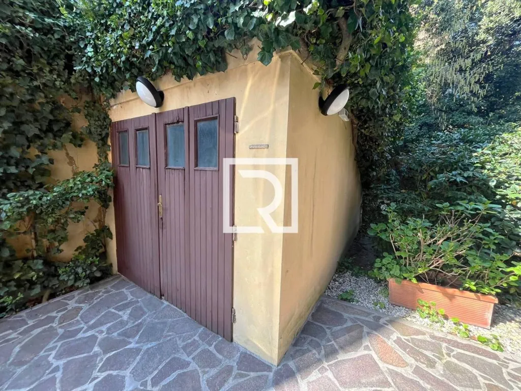 Giardino - Semi-detached House with Private Garden in Ravenna