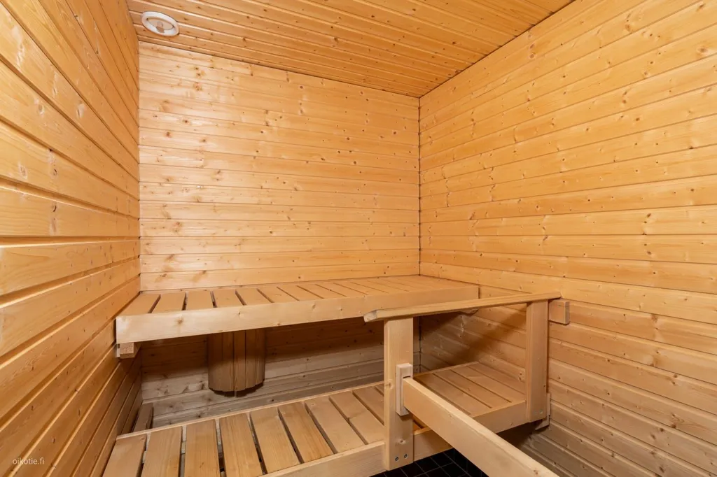 Toad - Top-Floor Flat with Private Sauna in Takahuhti