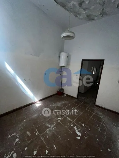 Toad - Independent 3-Level Apartment in Regalbuto