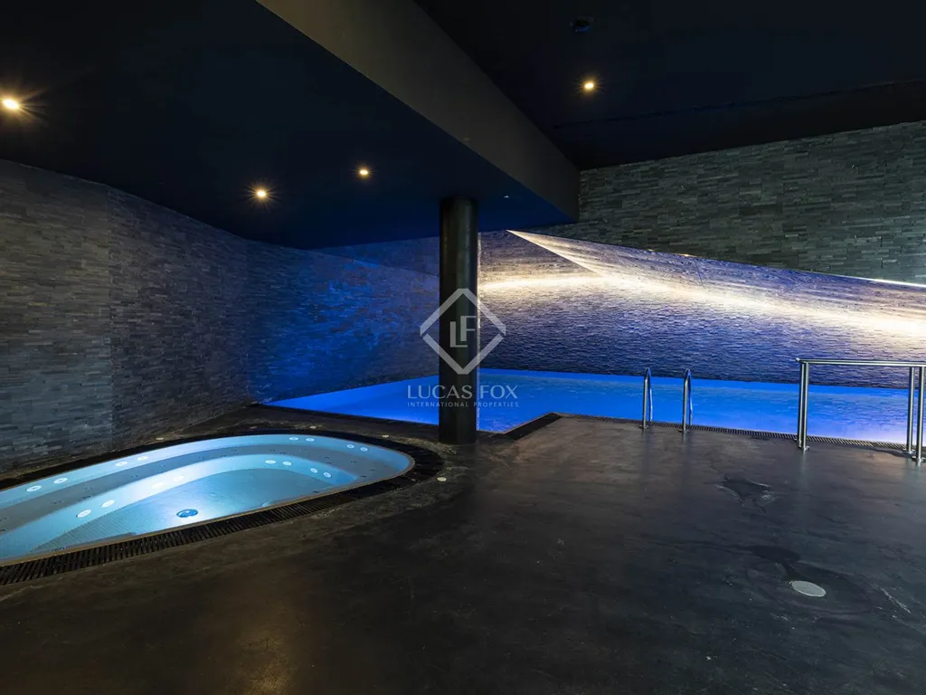Bassein - Luxury Flat with Rooftop Pool in Diagonal Mar, Barcelona