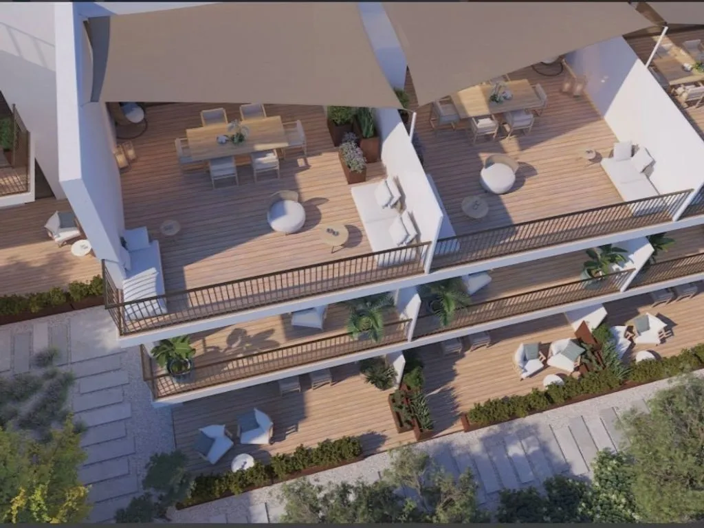 Luxury 2-Bedroom Apartment with Pool in Tavira