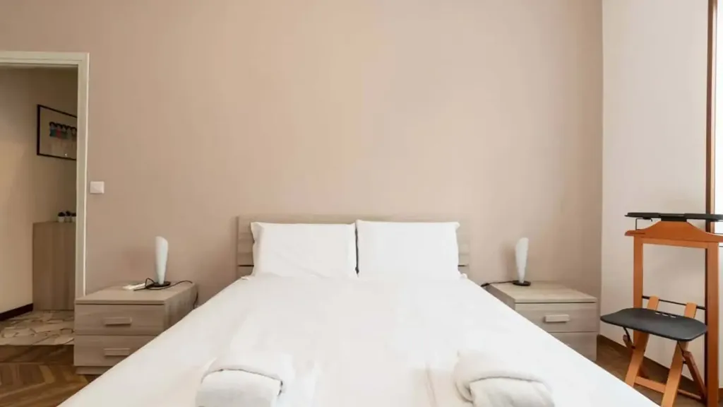 Magamistoad - One-Bedroom Apartment with Central Heating in Milan