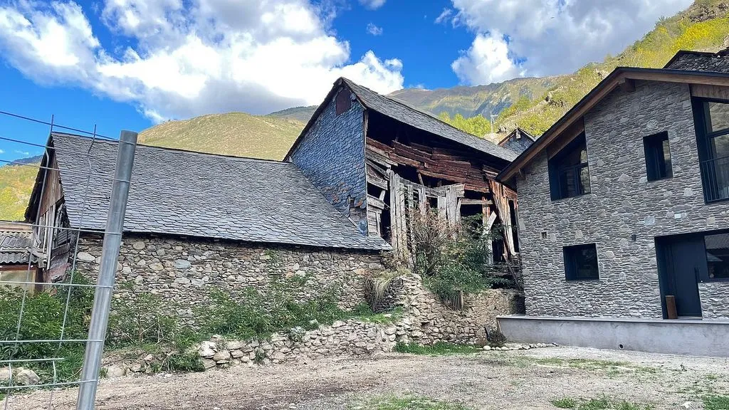 Extérieur - Gran Pajar to Renovate in Isil