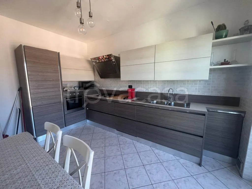 Köök - Rearfitted Apartment with Panoramic View in Montalto Dora