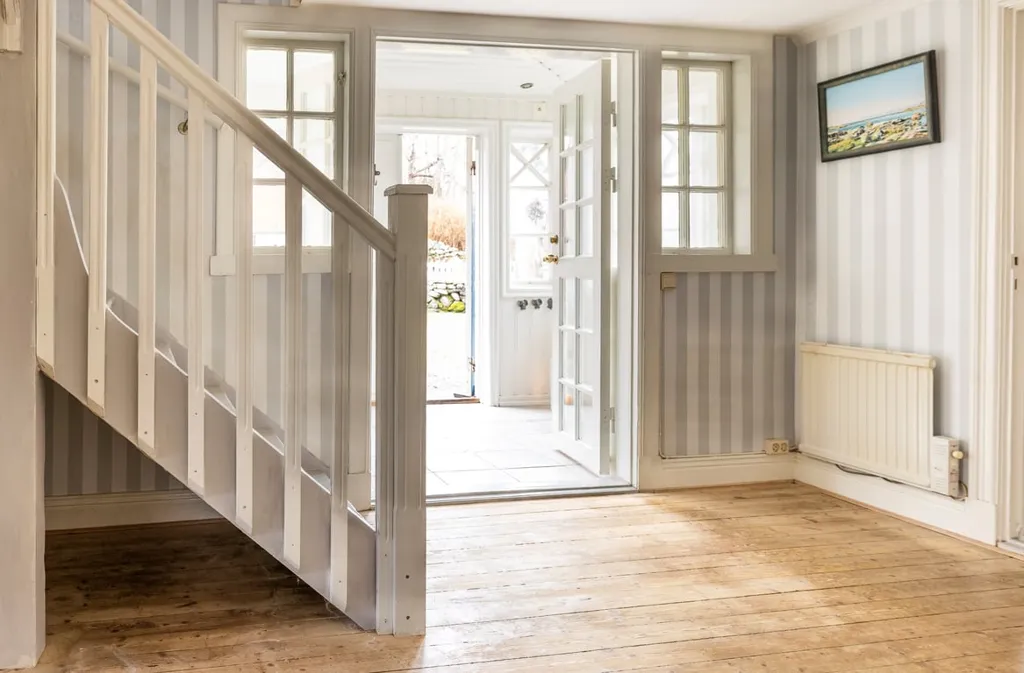 Entrée - Historic Captain's House with Stall in Kungsbacka