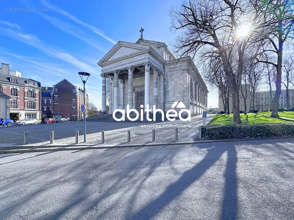 Luxury Renovated Apartment in Arras Prefecture