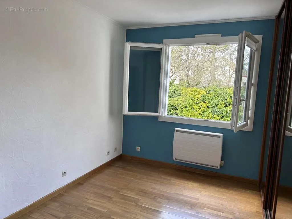 other_room