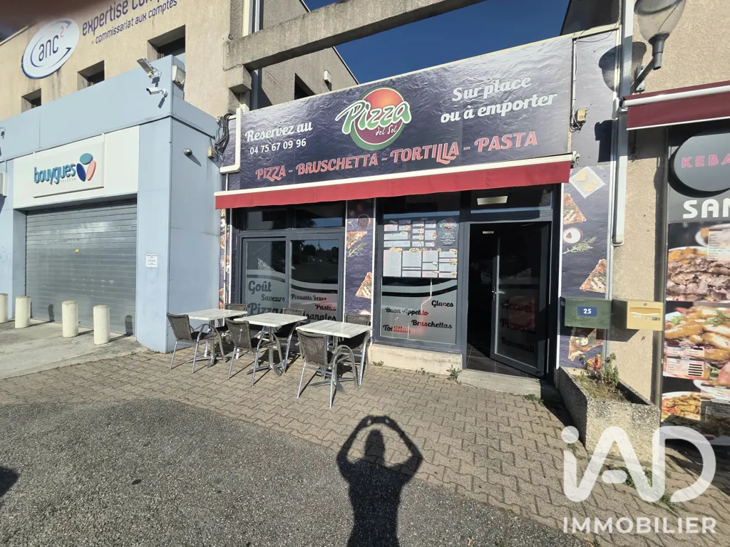 Esterno - Pizzeria with Terrace in Davézieux