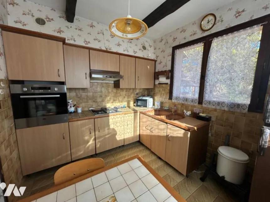 Köök - Traditional Villa with Pool in Éguilles