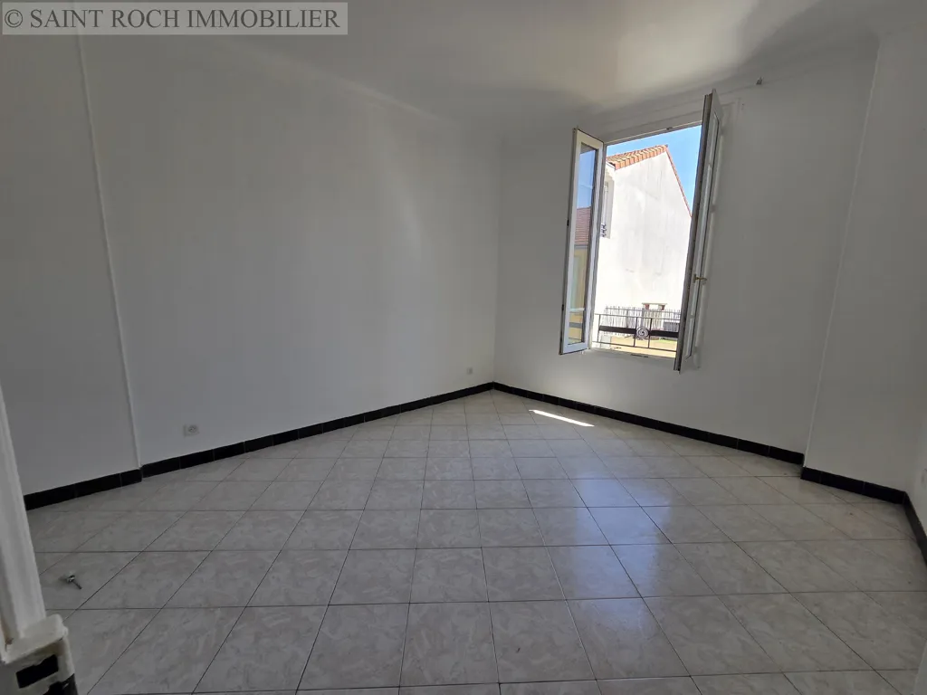 Toad - 2-Bedroom Apartment in Nice Saint Roch