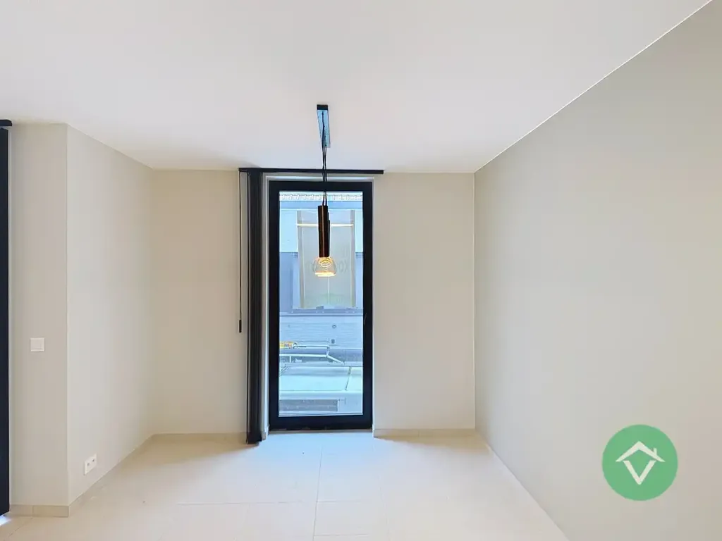 other_room