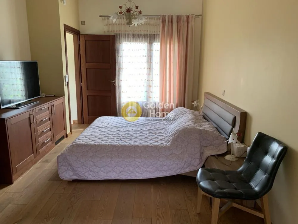 3-toaline maja asukohas GR