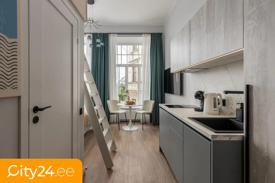 Cuisine - Fully Furnished Flat with River View in Old Town, Riga