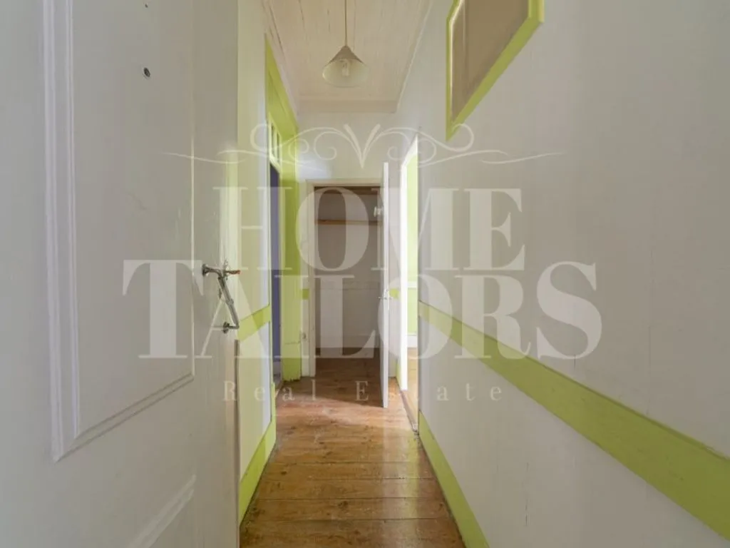 hallway_entrance