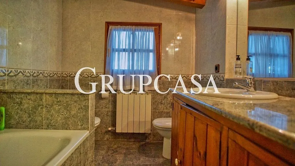 Vannitoad - Luxury Detached House with Pool in Alpicat